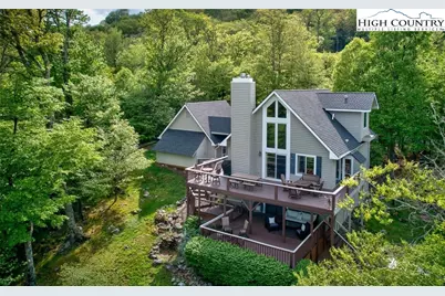 569 Shelter Rock Circle, Sugar Mountain, NC 28604 - Photo 4