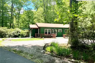 30 Sourwood Knoll, Newland, NC 28646 - Photo 2