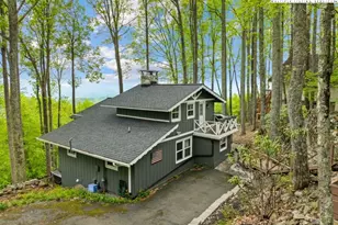 844 Pine Ridge Rd, Beech Mountain, NC 28604 - Photo 2