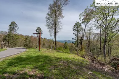 77 N Eagles Nest Trail, Elk Park, NC 28604 - Photo 18