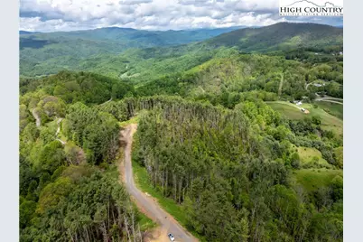 Wr-60 Clouds Rest Drive, Elk Park, NC 28622 - Photo 8