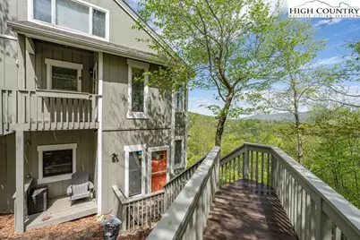 315 Skyleaf Drive #D18, Sugar Mountain, NC 28604 - Photo 4