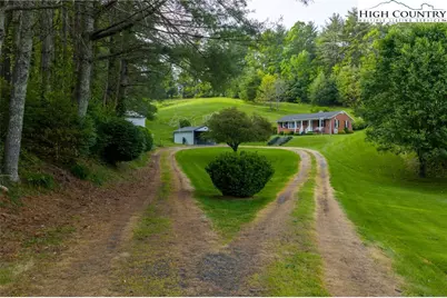 8693 Nc Hwy 88 E Highway, Laurel Springs, NC 28644 - Photo 32