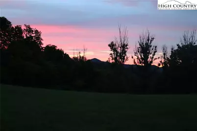 71 Summit Heights, Banner Elk, NC 28604 - Photo 4