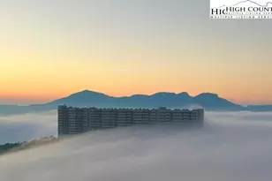 303 Sugar Top Dr, Sugar Mountain, NC 28604 - Photo 2