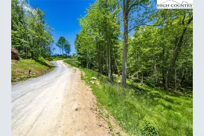 Wr33 Sierra Trail, Elk Park, NC 28622 - Photo 2