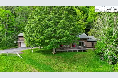 690/692 Lynn Hill Road, Boone, NC 28607 - Photo 2
