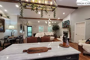 1157 Pine Ridge Rd, Beech Mountain, NC 28604 - Photo 6