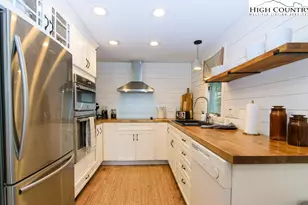 205 Spring Branch Rd, Beech Mountain, NC 28604 - Photo 16