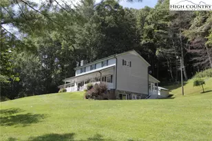 581 N Fork New River Rd, Lansing, NC 28643 - Photo 4