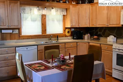 280 Smoky Hollow Road, Laurel Springs, NC 28644 - Photo 4