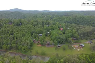 710 River Hills Rd, Lansing, NC 28643 - Photo 36