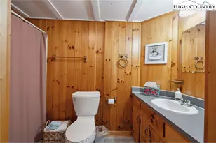 710 River Hills Rd, Lansing, NC 28643 - Photo 24