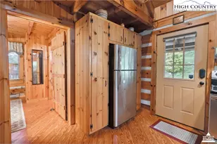 710 River Hills Rd, Lansing, NC 28643 - Photo 16