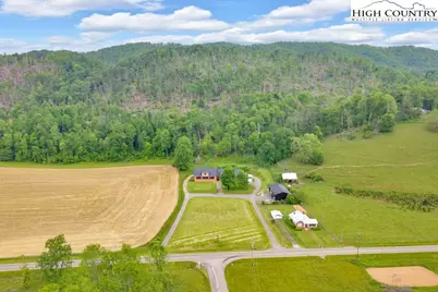 5500 Roan Creek, Mountain City, TN 37683 - Photo 10