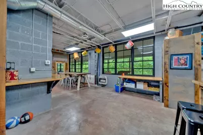 5500 Roan Creek, Mountain City, TN 37683 - Photo 32