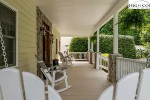 204 Laurel Cottage Ln, Roaring Gap, NC 28668 - Photo 4