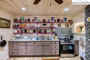 1369 Anderson Hill Rd, Lansing, NC 28643 - Photo 26