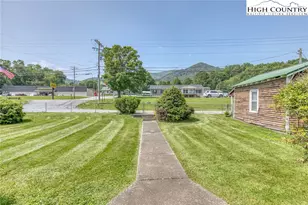 110 Old Mill Rd, Elk Park, NC 28622 - Photo 30