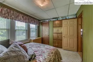 110 Old Mill Rd, Elk Park, NC 28622 - Photo 14