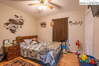 235 Brooklin Street, Wilkesboro, NC 28697 - Photo 32