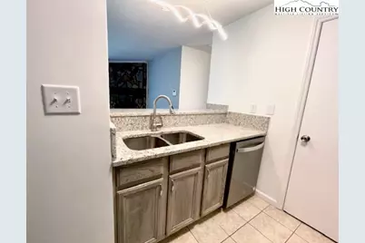 1664 Grouse Moor Drive #7, Sugar Mountain, NC 28604 - Photo 10