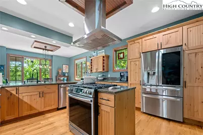 128 E Pinecrest Court, Boone, NC 28607 - Photo 4