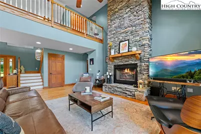 128 E Pinecrest Court, Boone, NC 28607 - Photo 2