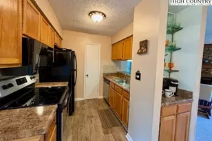 1664 Grouse Moor Dr, Sugar Mountain, NC 28604 - Photo 10