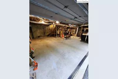 370 Woodland Hills Drive, Elk Park, NC 28622 - Photo 18