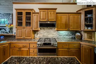 2134 Valle Cay Dr, Vilas, NC 28692 - Photo 18