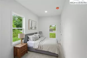 308 Hickory St, Granite Falls, NC 28630 - Photo 16