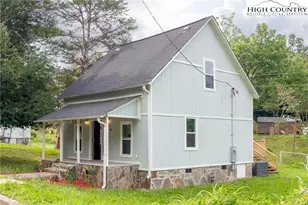 308 Hickory St, Granite Falls, NC 28630 - Photo 4