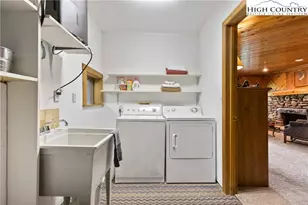 289 Grandview Dr, Seven Devils, NC 28604 - Photo 38