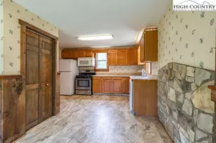 175 Roaring Fork Rd, Todd, NC 28684 - Photo 6