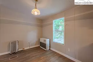876 Courtney Ln, Vilas, NC 28692 - Photo 16