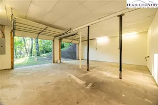 170 Mountain Laurel Ln, Blowing Rock, NC 28605 - Photo 28