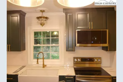 384 New River Heights, Boone, NC 28607 - Photo 10