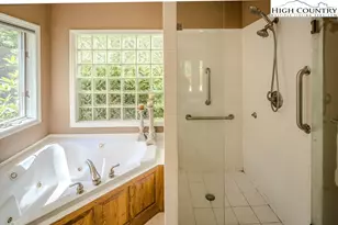 125 Grassy Knoll Way, Blowing Rock, NC 28605 - Photo 20