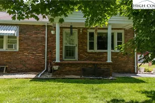 1424 Bear Creek Rd, Bakersville, NC 28705 - Photo 20