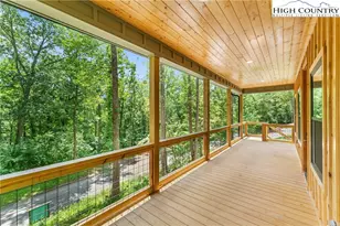 511 N Blue Ridge Dr, Marion, NC 28752 - Photo 8