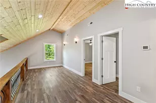 511 N Blue Ridge Dr, Marion, NC 28752 - Photo 22