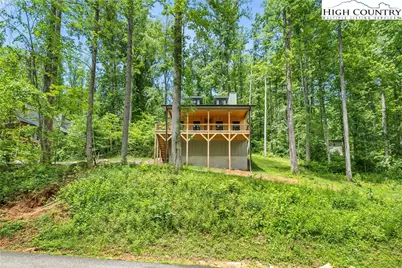 511 N Blue Ridge Drive, Marion, NC 28752 - Photo 4