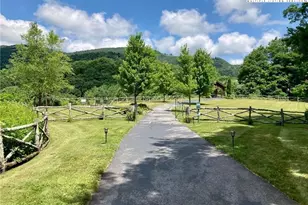 135-D Wapiti Way, Banner Elk, NC 28604 - Photo 32