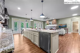 479 Great Sky Dr, Todd, NC 28684 - Photo 18