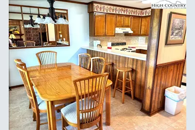 301 Pinnacle Inn Road #2105, Beech Mountain, NC 28604 - Photo 6