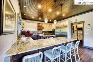 202 King Lucious Ln, Banner Elk, NC 28604 - Photo 14