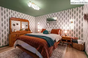 102 Ridge Dr, Linville, NC 28646 - Photo 32