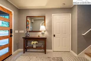 102 Ridge Dr, Linville, NC 28646 - Photo 6