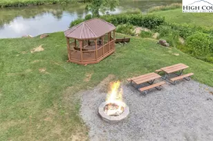 127 Deerfield Rd, West Jefferson, NC 28694 - Photo 40